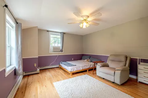Bedroom - 39 Lantern Ln, Hooksett, NH 03106 photo 5 of 9
