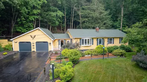 39 Partridgeberry Ln, Swanzey, NH 03446