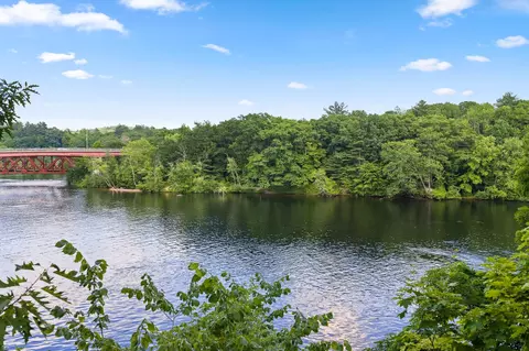 View/Area - 447 W River Rd, Hooksett, NH 03106 photo 5 of 6