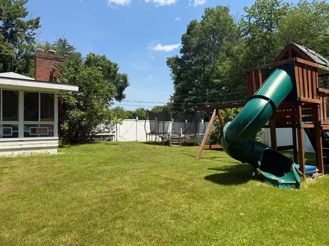 Exterior - 3 Lincoln Dr, Bow, NH 03304 photo 8 of 16