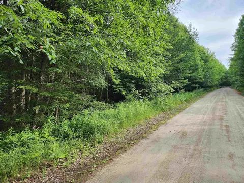 lot3 N Mountain Pond Rd #R11/2-1, Errol, NH 03579