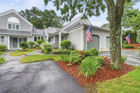 14 Heather Ct #38, Nashua, NH 03062