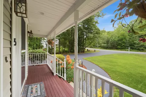 5 Alderwood Ct, Hooksett, NH 03106 photo 5