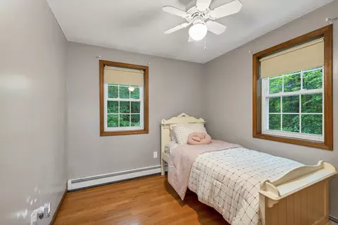 Bedroom - 254 Robert Rogers Rd, Dunbarton, NH 03046 photo 5 of 6