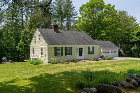 26 Garrison Ln, Hopkinton, NH 03229