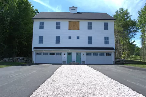 48 Pine St # A, Bethlehem, NH 03574 photo 1
