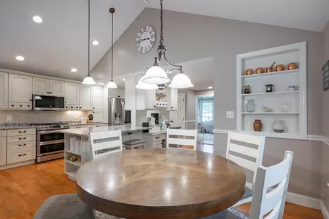 Dining - 10 Melba Dr, Hudson, NH 03051 photo 1 of 4