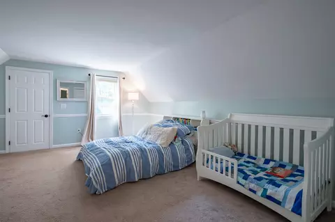 Bedroom - 10 Melba Dr, Hudson, NH 03051 photo 1 of 6