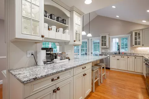 Kitchen - 10 Melba Dr, Hudson, NH 03051 photo 1 of 8