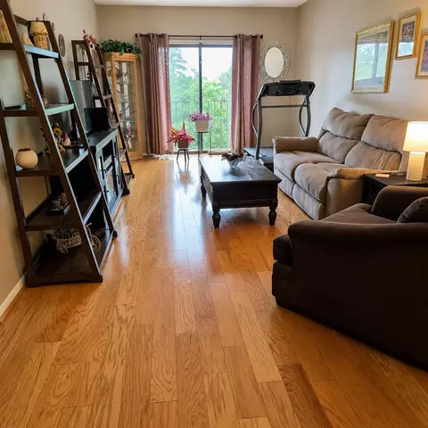 307 Amherst St # B, Nashua, NH 03063