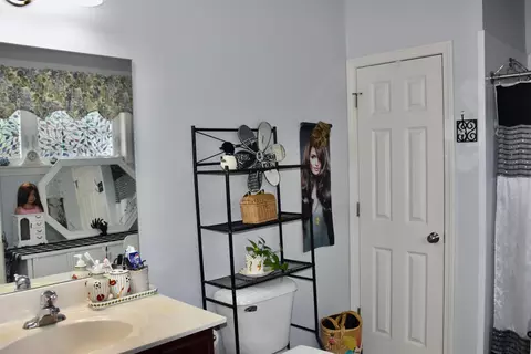 17 Madison Dr UNIT 8 TRIPLEX, Williston, VT 05495 photo 33