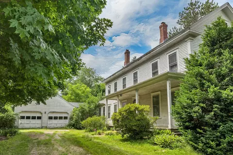382 Charles Bancroft Hwy, Litchfield, NH 03052