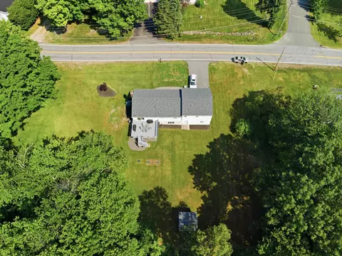View/Area - 68 Jericho Rd, Pelham, NH 03076 photo 1 of 3