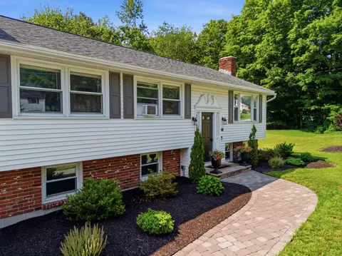 Exterior - 68 Jericho Rd, Pelham, NH 03076 photo 2 of 11