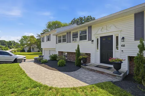 Exterior - 68 Jericho Rd, Pelham, NH 03076 photo 3 of 11