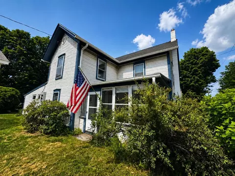 19 East Rd, Colchester, VT 05446