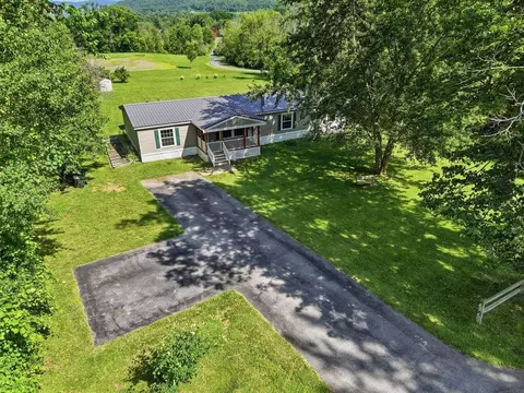 View/Area - 549 Houran Rd, Bennington, VT 05201 photo 4 of 4