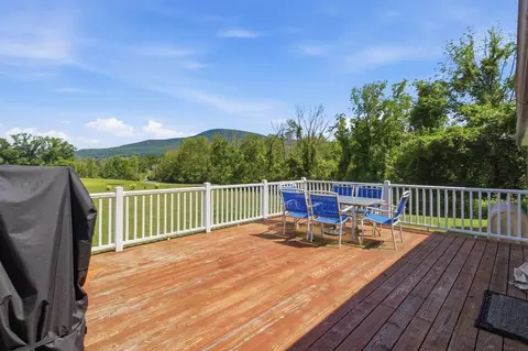 Exterior - 549 Houran Rd, Bennington, VT 05201 photo 5 of 7