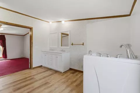 Entry Way - 549 Houran Rd, Bennington, VT 05201 photo 1 of 1