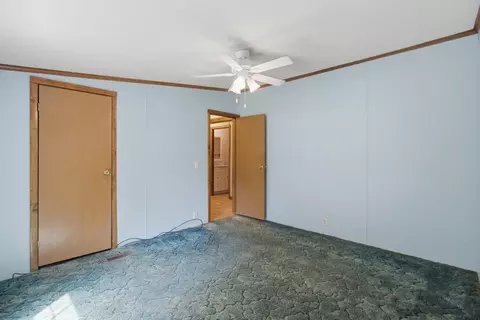 Bedroom - 549 Houran Rd, Bennington, VT 05201 photo 6 of 6