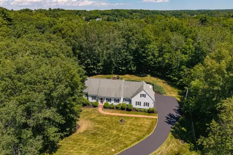 View/Area - 7 Bartlett Rd, Stratham, NH 03885 photo 2 of 3