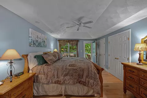 Bedroom - 1 Trent Rd, Hooksett, NH 03106 photo 2 of 7
