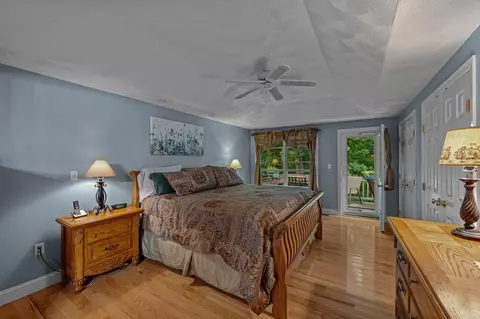 Bedroom - 1 Trent Rd, Hooksett, NH 03106 photo 1 of 7