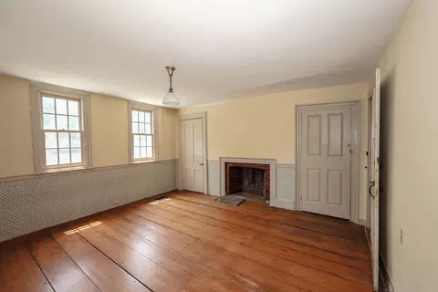 Bedroom - 443 Centre St, Sullivan, NH 03445 photo 4 of 8