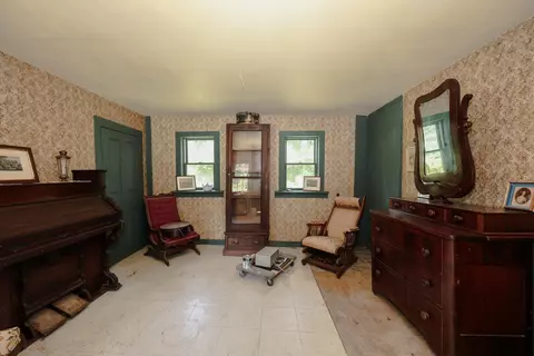 Bedroom - 443 Centre St, Sullivan, NH 03445 photo 6 of 6