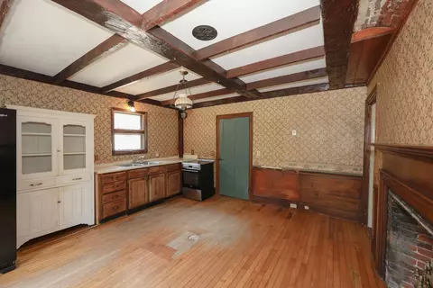 Kitchen - 443 Centre St, Sullivan, NH 03445 photo 2 of 2