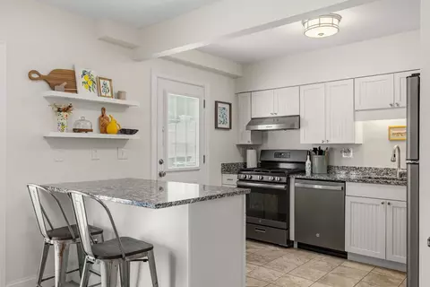 Kitchen - 415 High St # 2, Hampton, NH 03842 photo 5 of 5