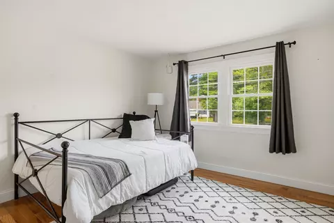 Bedroom - 415 High St # 2, Hampton, NH 03842 photo 4 of 5
