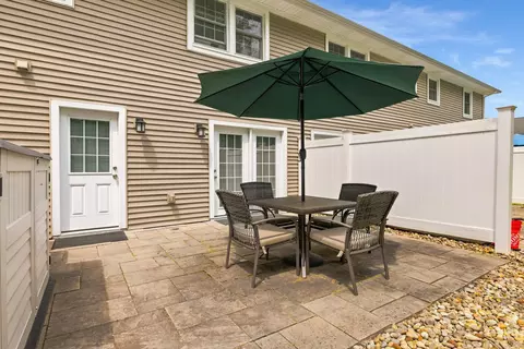 Other - 415 High St # 2, Hampton, NH 03842 photo 3 of 4