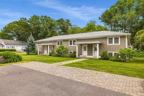 Exterior - 415 High St # 2, Hampton, NH 03842 photo 6 of 6