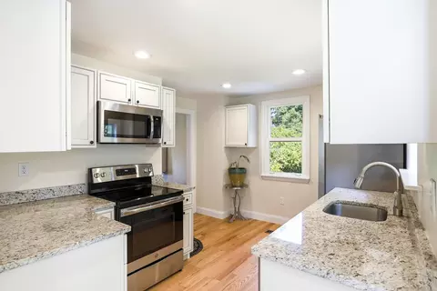 Kitchen - 14 Hampton Falls Rd, Exeter, NH 03833 photo 6 of 6