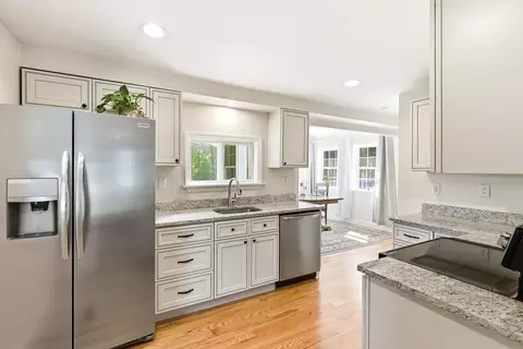 Kitchen - 14 Hampton Falls Rd, Exeter, NH 03833 photo 2 of 6