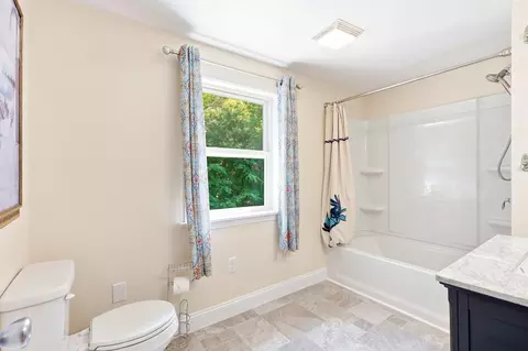 Bath - 14 Hampton Falls Rd, Exeter, NH 03833 photo 1 of 4