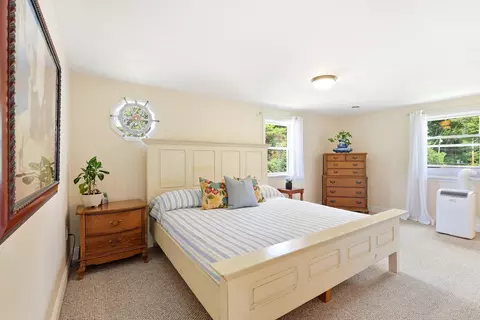 Bedroom - 14 Hampton Falls Rd, Exeter, NH 03833 photo 3 of 5