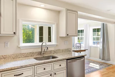 Kitchen - 14 Hampton Falls Rd, Exeter, NH 03833 photo 3 of 6