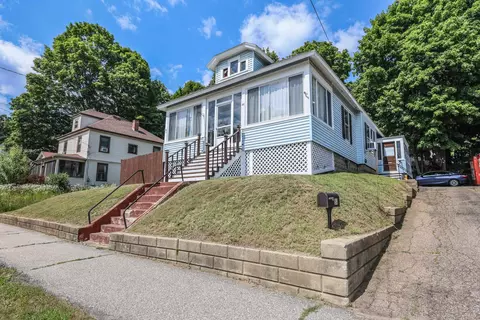 80 Baldwin St, Laconia, NH 03246