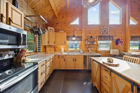 Kitchen - 335 Granite Rd, Ossipee, NH 03864 photo 3 of 4