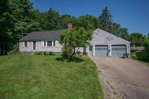 Exterior - 6 Exeter Rd, Kingston, NH 03848 photo 2 of 5