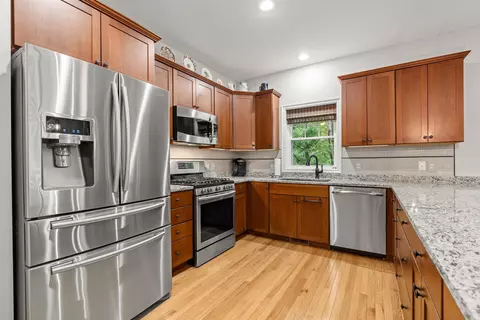 Kitchen - 32 Birch Cir, Brentwood, NH 03833 photo 2 of 3