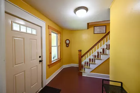 Entry Way - 240 Lower Main E St, Johnson, VT 05656 photo 2 of 8