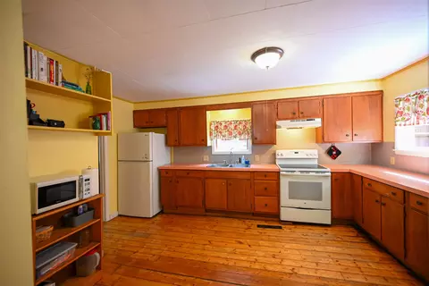 Kitchen - 240 Lower Main E St, Johnson, VT 05656 photo 2 of 3