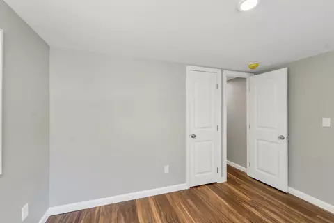 Bedroom - 4 Loop Rd, Londonderry, NH 03053 photo 5 of 7