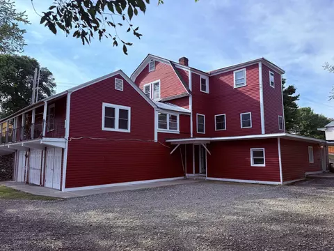 1309 Putney Rd, Brattleboro, VT 05301