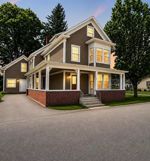34 Myrtle St, Hillsborough, NH 03244