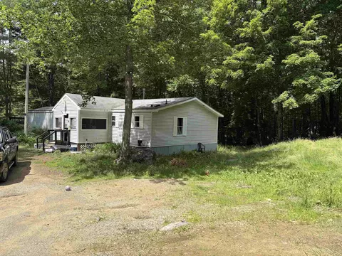 47 Gray Rd, Barnstead, NH 03218