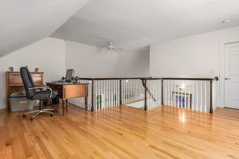Entry Way - 9 Katie Ln, Hampton, NH 03842 photo 6 of 6